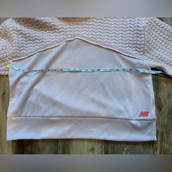 🌸New Balance Pink Cowl Neck Sweater XL Womens Activewear Leisure Sweatshirt - Picture 6 of 7